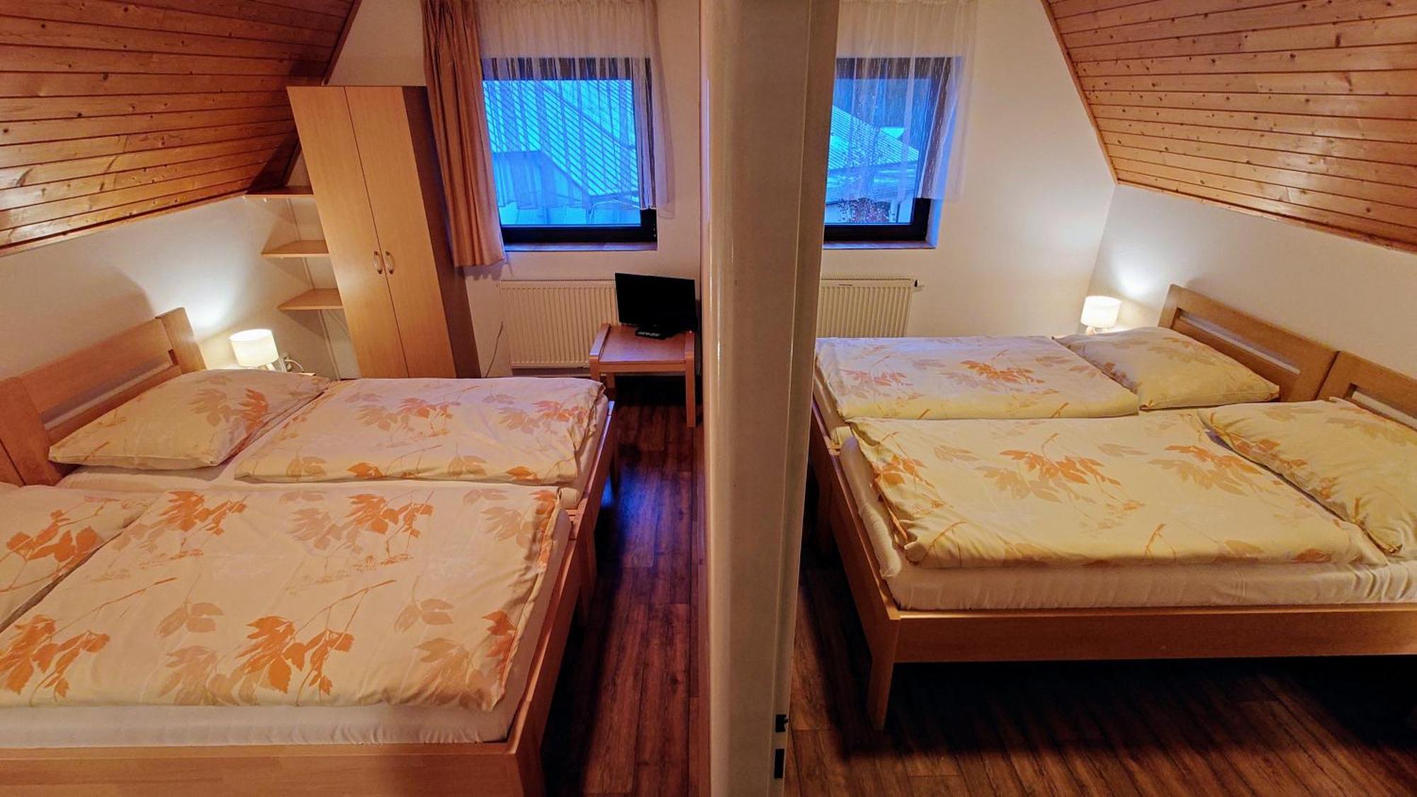 Raj Sportovni A Rekreacni Resort Branzez Kněžmost エクステリア 写真