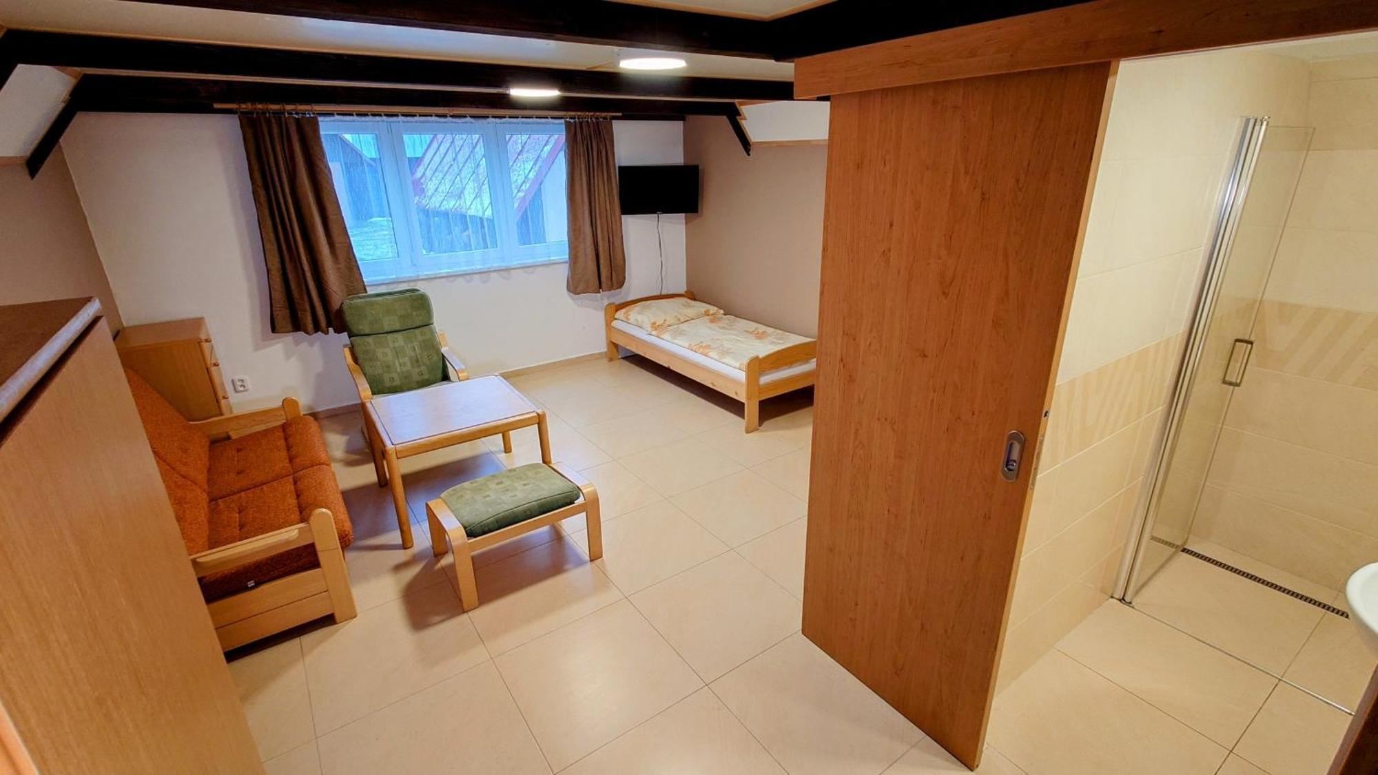 Raj Sportovni A Rekreacni Resort Branzez Kněžmost エクステリア 写真