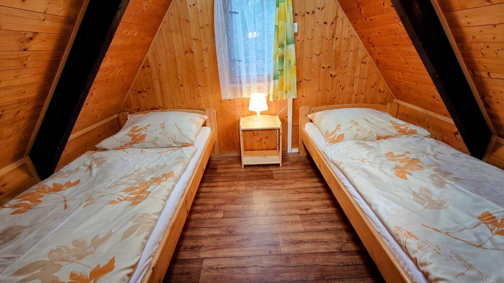 Raj Sportovni A Rekreacni Resort Branzez Kněžmost エクステリア 写真